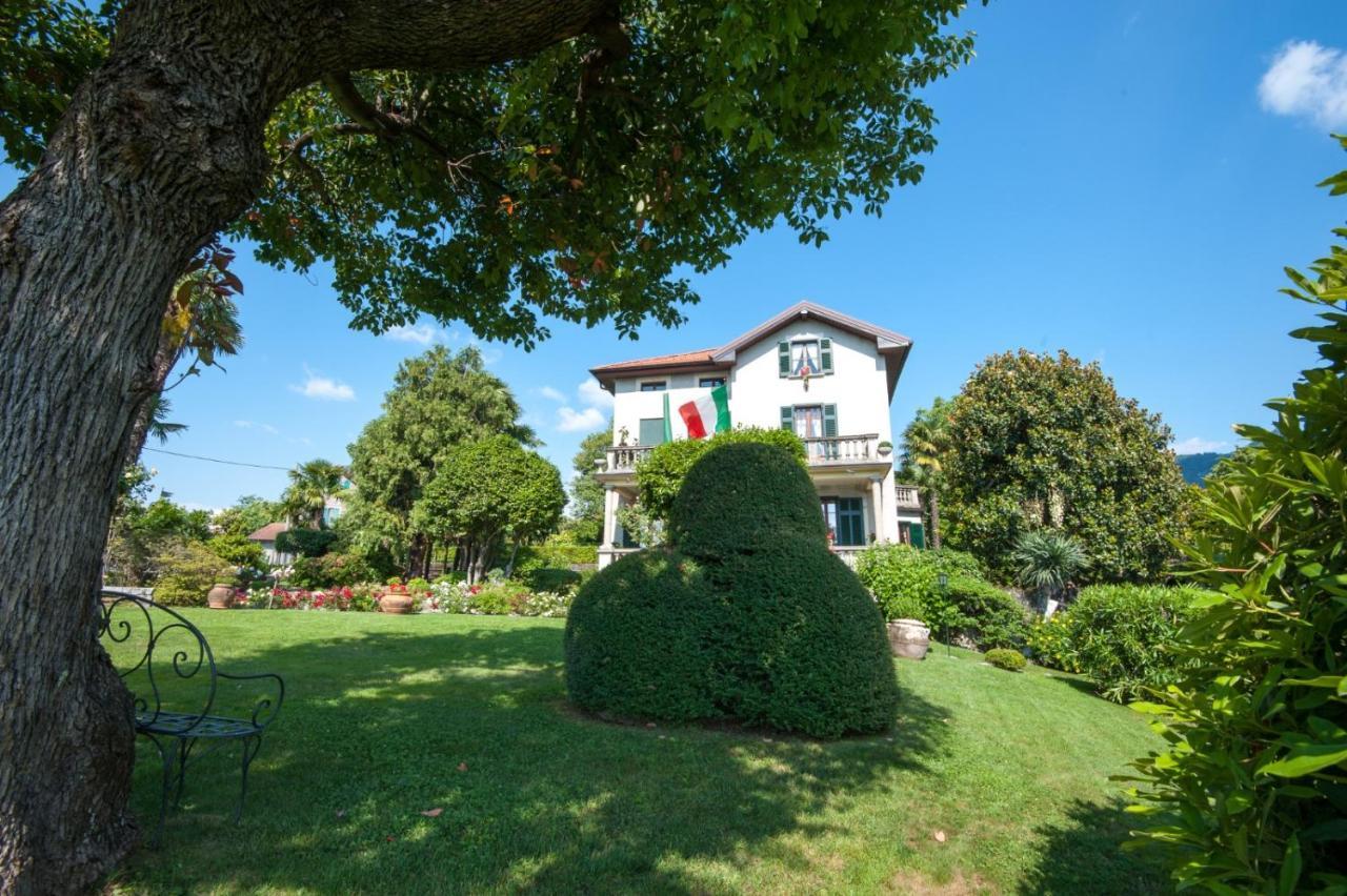 Il Motto Di Tommy Bed & Breakfast Castelveccana ภายนอก รูปภาพ