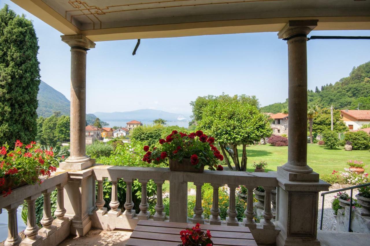 Il Motto Di Tommy Bed & Breakfast Castelveccana ภายนอก รูปภาพ