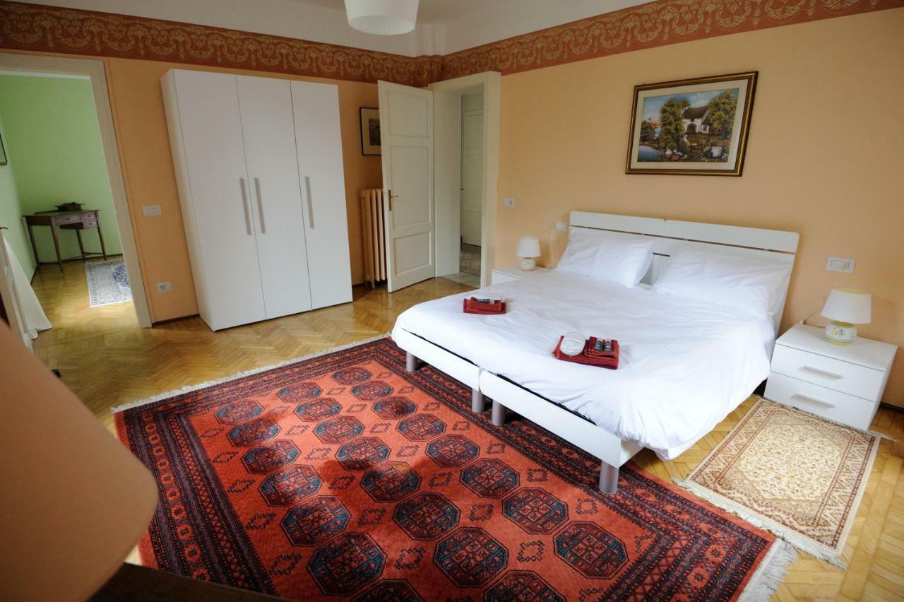 Il Motto Di Tommy Bed & Breakfast Castelveccana ภายนอก รูปภาพ
